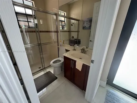 3445 NW 87th Avenue Cooper City FL 33024