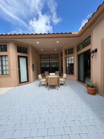 3445 NW 87th Avenue Cooper City FL 33024