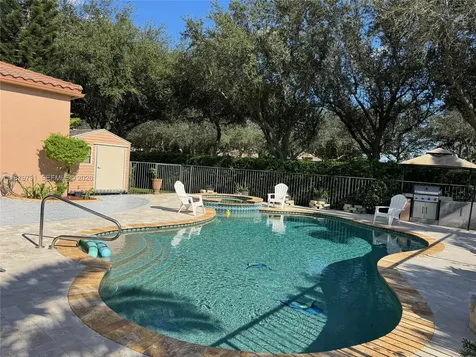 3445 NW 87th Avenue Cooper City FL 33024