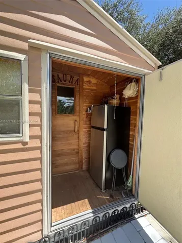 3445 NW 87th Avenue Cooper City FL 33024