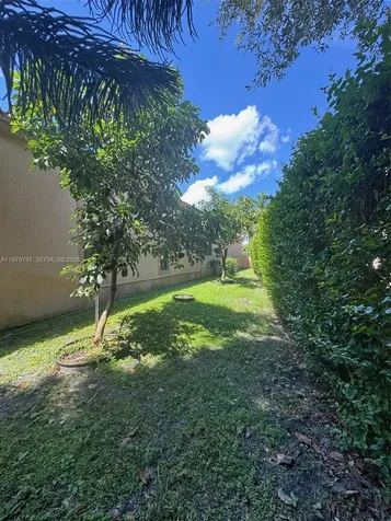 3445 NW 87th Avenue Cooper City FL 33024