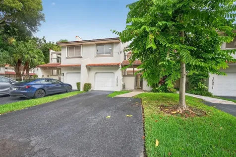 10275 NW 46th Street Doral FL 33178