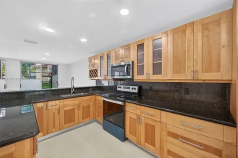 10275 NW 46th Street Doral FL 33178