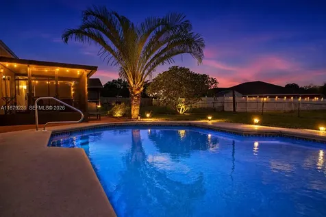 458 SE Doat Street Port St. Lucie FL 34983