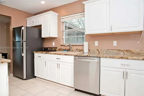 458 SE Doat Street Port St. Lucie FL 34983