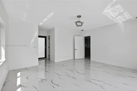 240 NW 146th Street Miami FL 33168
