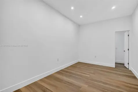 240 NW 146th Street Miami FL 33168