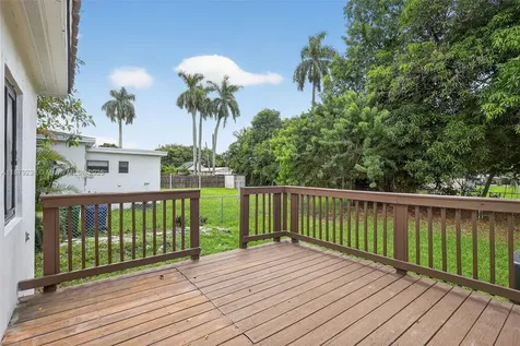 240 NW 146th Street Miami FL 33168