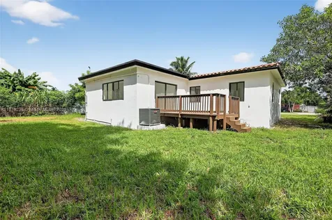 240 NW 146th Street Miami FL 33168