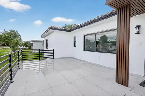 240 NW 146th Street Miami FL 33168