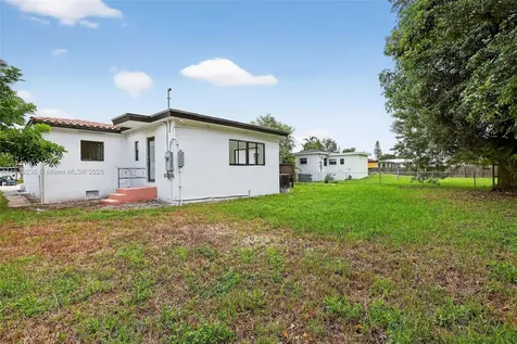 240 NW 146th Street Miami FL 33168