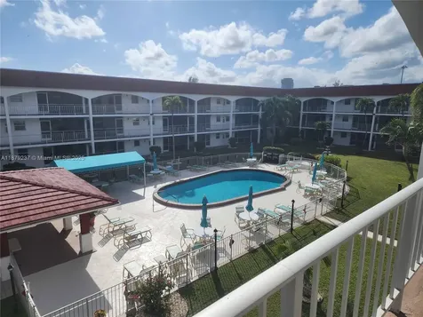 580 Egret Drive Hallandale Beach FL 33009