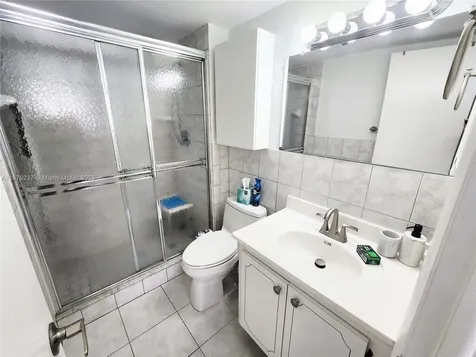 580 Egret Drive Hallandale Beach FL 33009