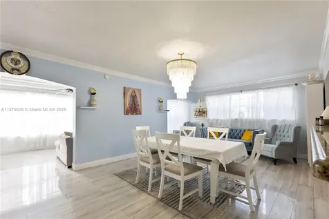 740 N 73rd Terrace Hollywood FL 33024