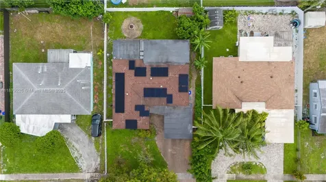 740 N 73rd Terrace Hollywood FL 33024