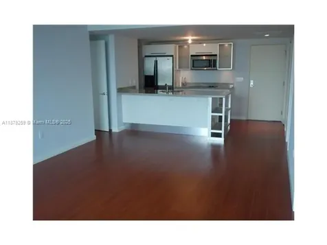 185 SW 7th Street Miami FL 33130