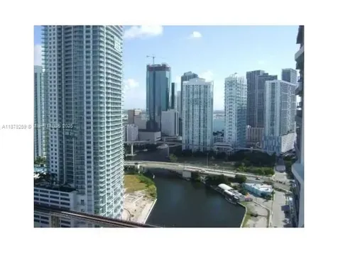 185 SW 7th Street Miami FL 33130