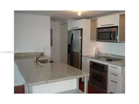 185 SW 7th Street Miami FL 33130