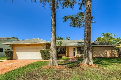 7008 NW 49th Court Lauderhill FL 33319