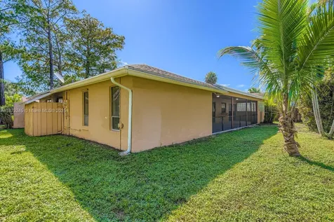 7008 NW 49th Court Lauderhill FL 33319