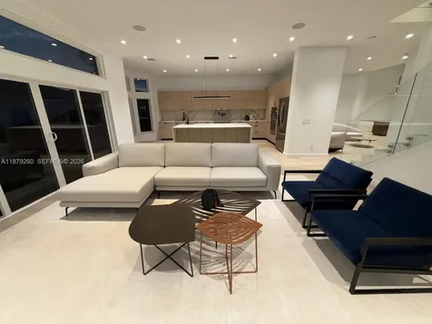 5371 SW 32nd Terrace Hollywood FL 33023