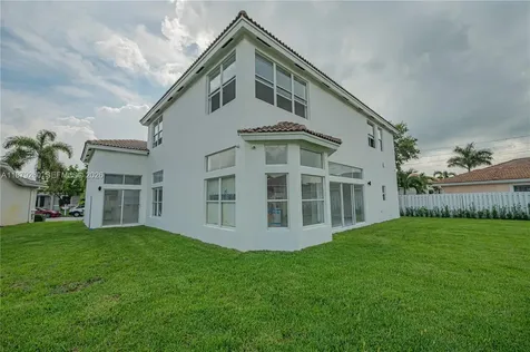 5371 SW 32nd Terrace Hollywood FL 33023