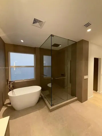 5371 SW 32nd Terrace Hollywood FL 33023