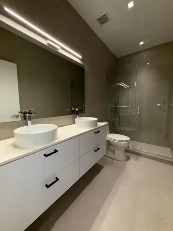 5371 SW 32nd Terrace Hollywood FL 33023