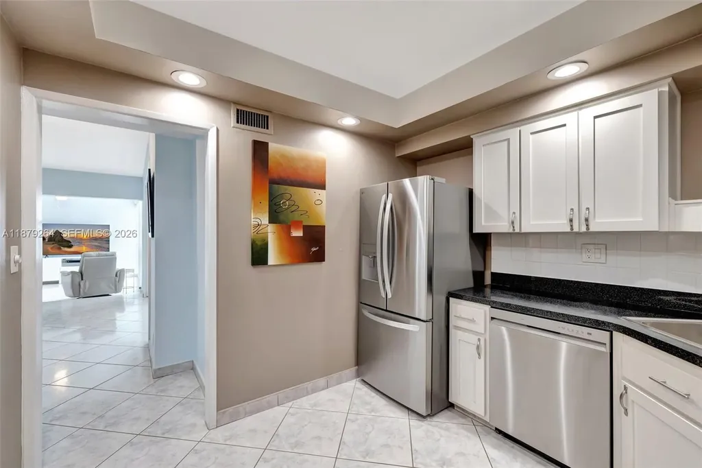 3300 NE 36th Street Fort Lauderdale FL 33308