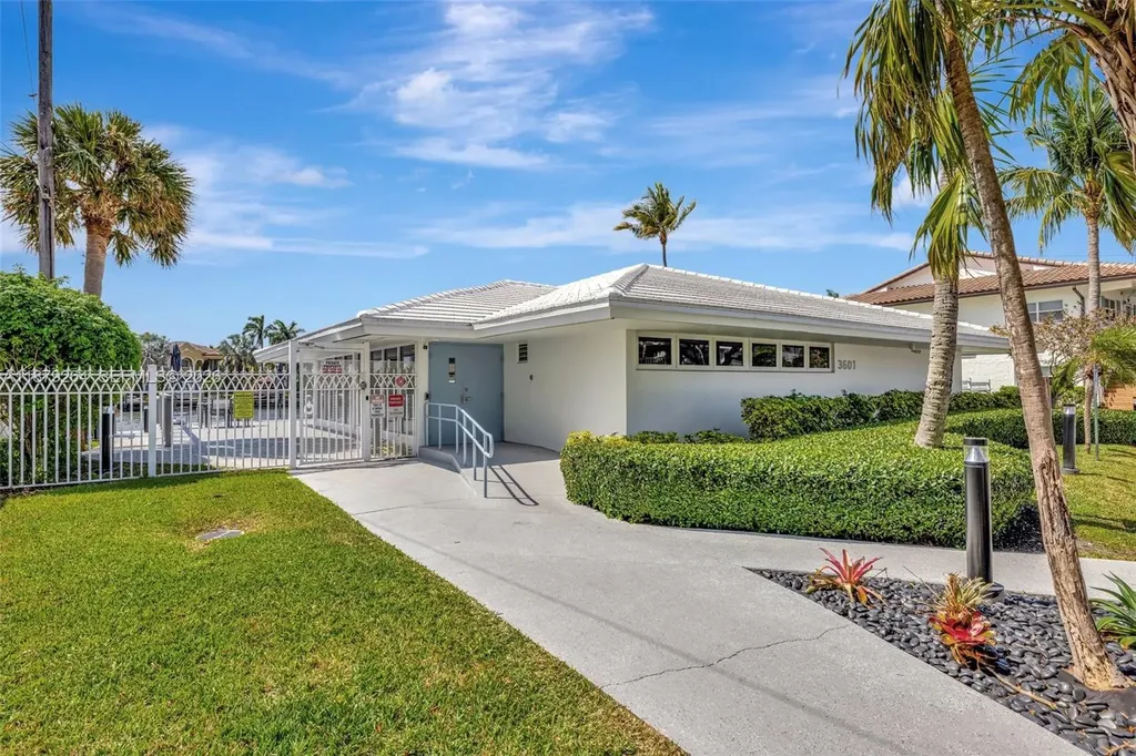 3300 NE 36th Street Fort Lauderdale FL 33308