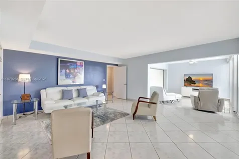 3300 NE 36th Street Fort Lauderdale FL 33308