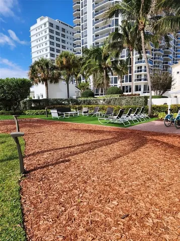 4779 Collins Avenue Miami Beach FL 33140
