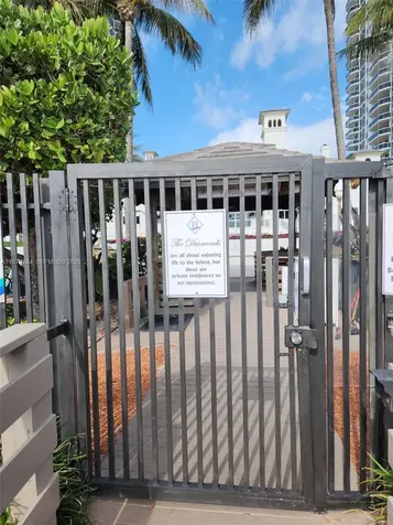 4779 Collins Avenue Miami Beach FL 33140