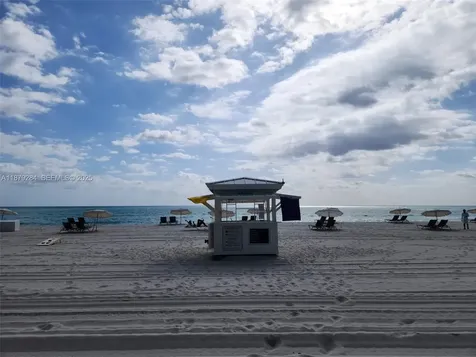 4779 Collins Avenue Miami Beach FL 33140
