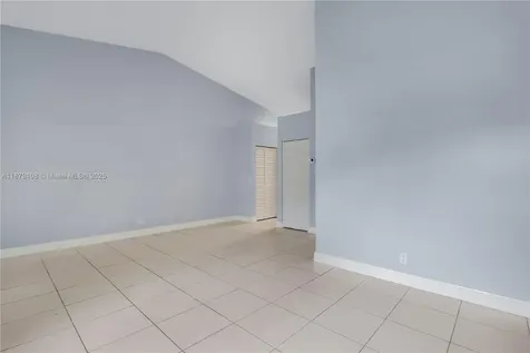 7378 NW 34th Street Lauderhill FL 33319