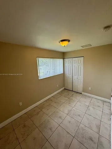 483 NW 19th Street Miami FL 33136