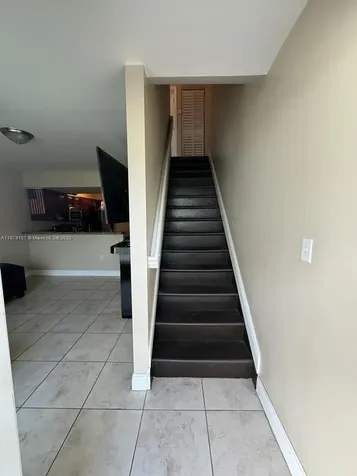 483 NW 19th Street Miami FL 33136