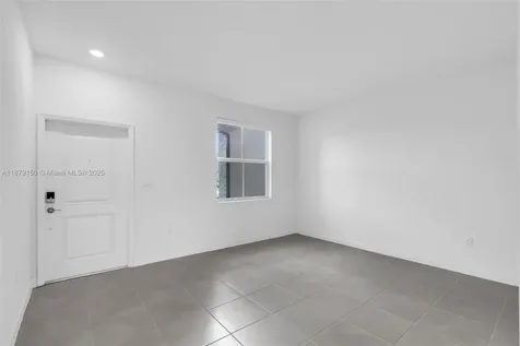 2357 NW 122nd Terrace Miami FL 33167