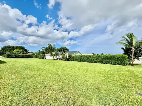 1635 NW 15th Terrace Homestead FL 33030