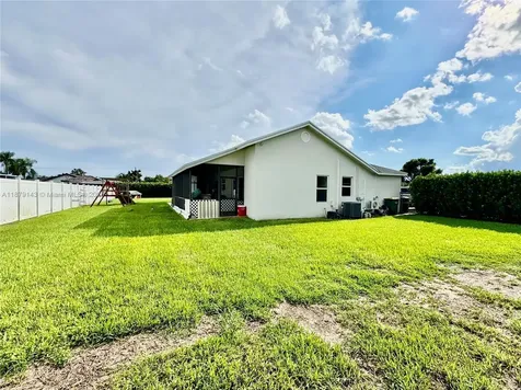 1635 NW 15th Terrace Homestead FL 33030