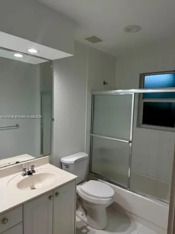 7425 SW 170th Terrace Palmetto Bay FL 33157