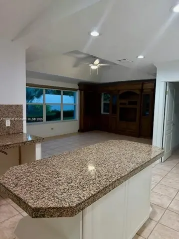 7425 SW 170th Terrace Palmetto Bay FL 33157