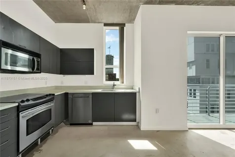 234 NE 3rd Street Miami FL 33132