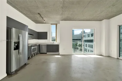 234 NE 3rd Street Miami FL 33132