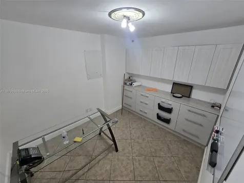 2460 NW 17th Lane Pompano Beach FL 33064