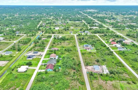 928 Norfolk Avenue S Lehigh Acres FL 33974