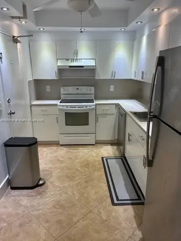 10185 Collins Avenue Bal Harbour FL 33154