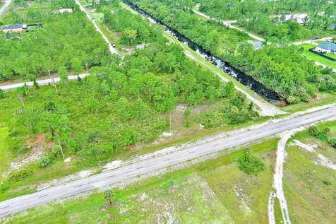 702 Eisenhower Boulevard Lehigh Acres FL 33974