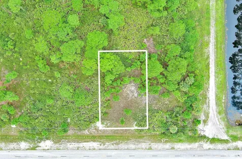 702 Eisenhower Boulevard Lehigh Acres FL 33974