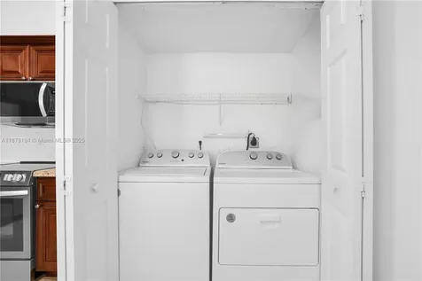 6082 Heliconia Road Delray Beach FL 33484